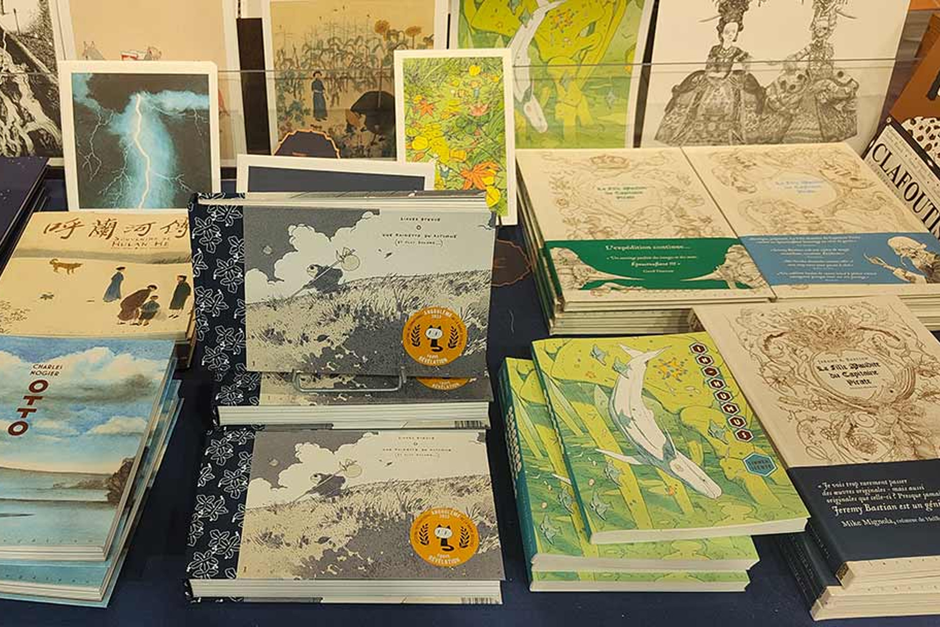 Les Éditions de la Cerise sont une maison d’édition indépendante bordelaise, fondée en 2003 par Guillaume Trouillard autour de la revue Clafoutis, comme un espace d’expression créé pour et par des dessinateurs. Elle se distingue par une ligne éditoriale graphique, inventive et expérimentale, au croisement de la bande dessinée, des arts graphiques et des formes narratives singulières, en publiant peu mais avec un fort souci de qualité esthétique et esthétique du livre.